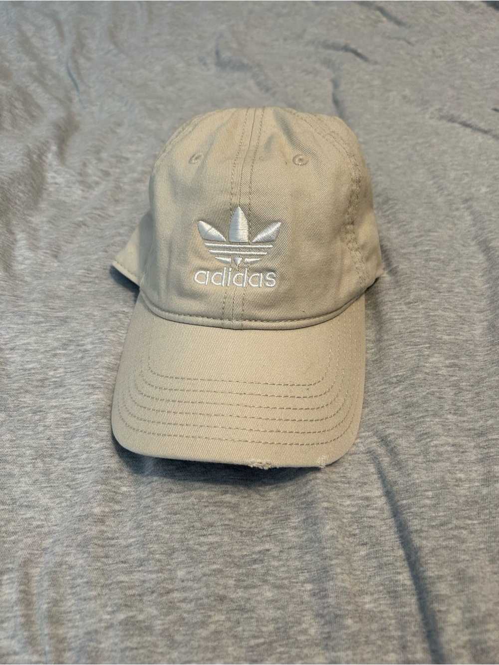 adidas cream and Black Trefoil Cap